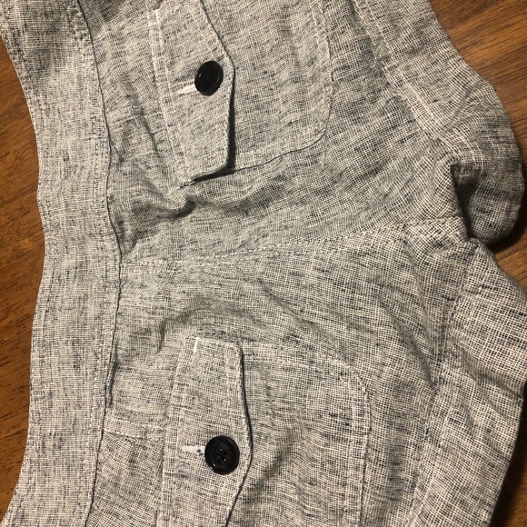 Express Black and white Shirts size 2 - Picture 3 of 4